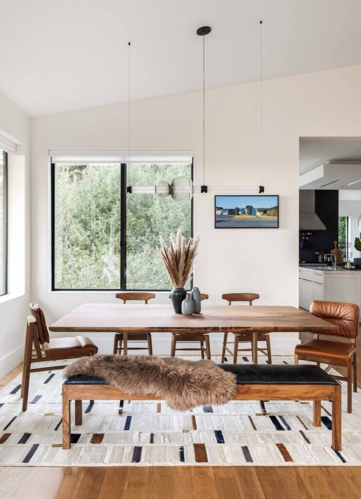 Kyle Bunting Home Dining Four Seasons